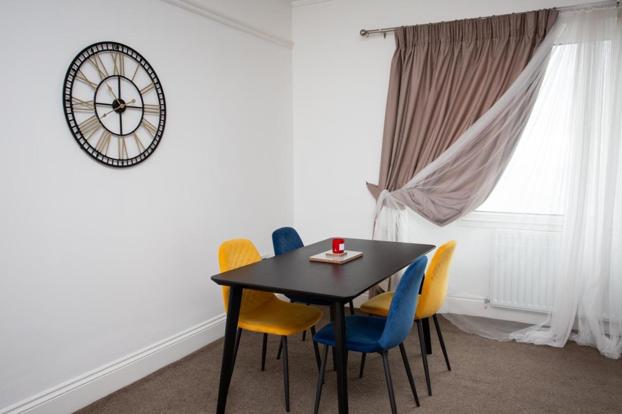 Roker Sea Front Apartments By #Shortstaysaway Sunderland (Tyne and Wear) Exterior photo