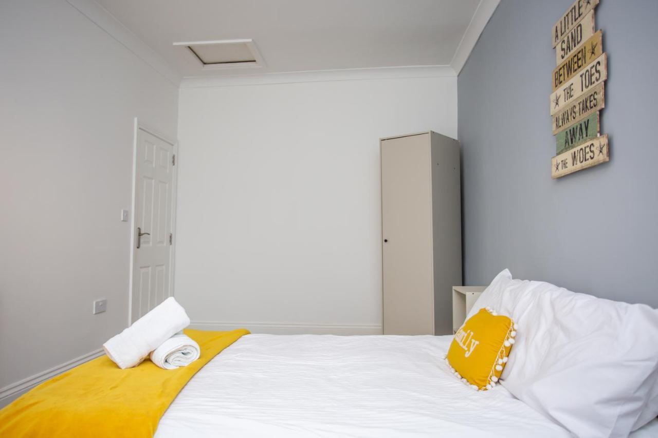 Roker Sea Front Apartments By #Shortstaysaway Sunderland (Tyne and Wear) Exterior photo